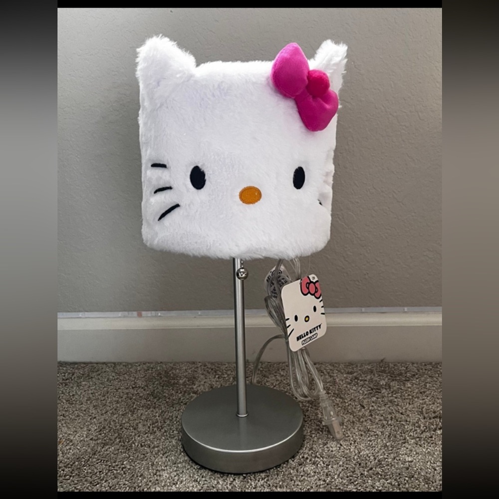 Hello Kitty Lamp NEW - Picture 2 of 4